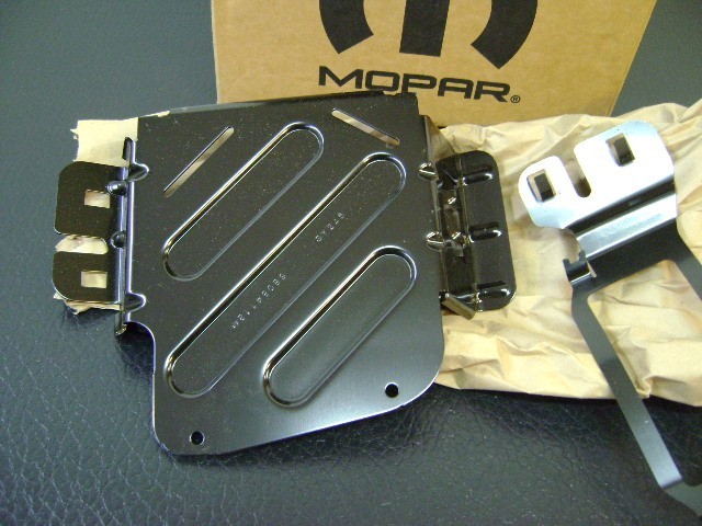 CBCGR422AA Mopar Dart 1.4L 2013-2015 Transmission Control Module Bracket OEM