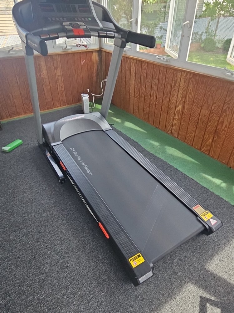 Treadmill Foldable RTAreo Domfit Color Black