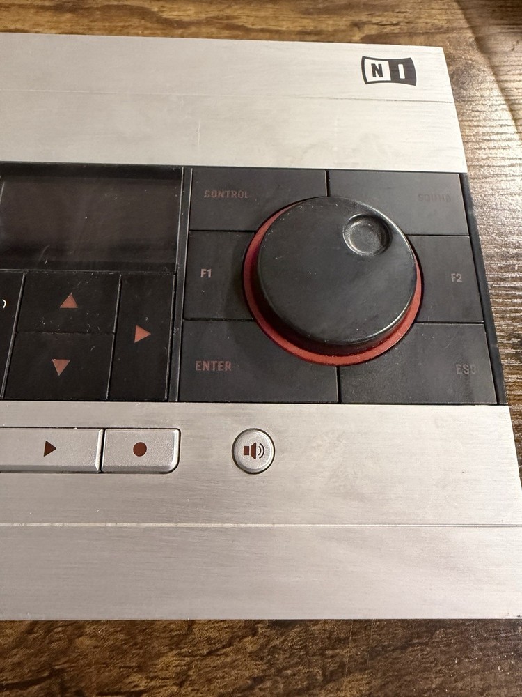 Native Instruments Kore 2 MIDI Controller USB Audio Interface NI KORE2