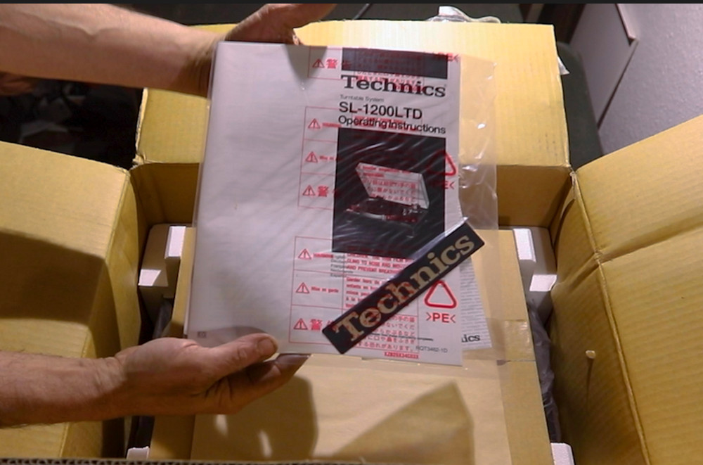 Technics SL-1200MK7 Direct Drive Turntable System - Black