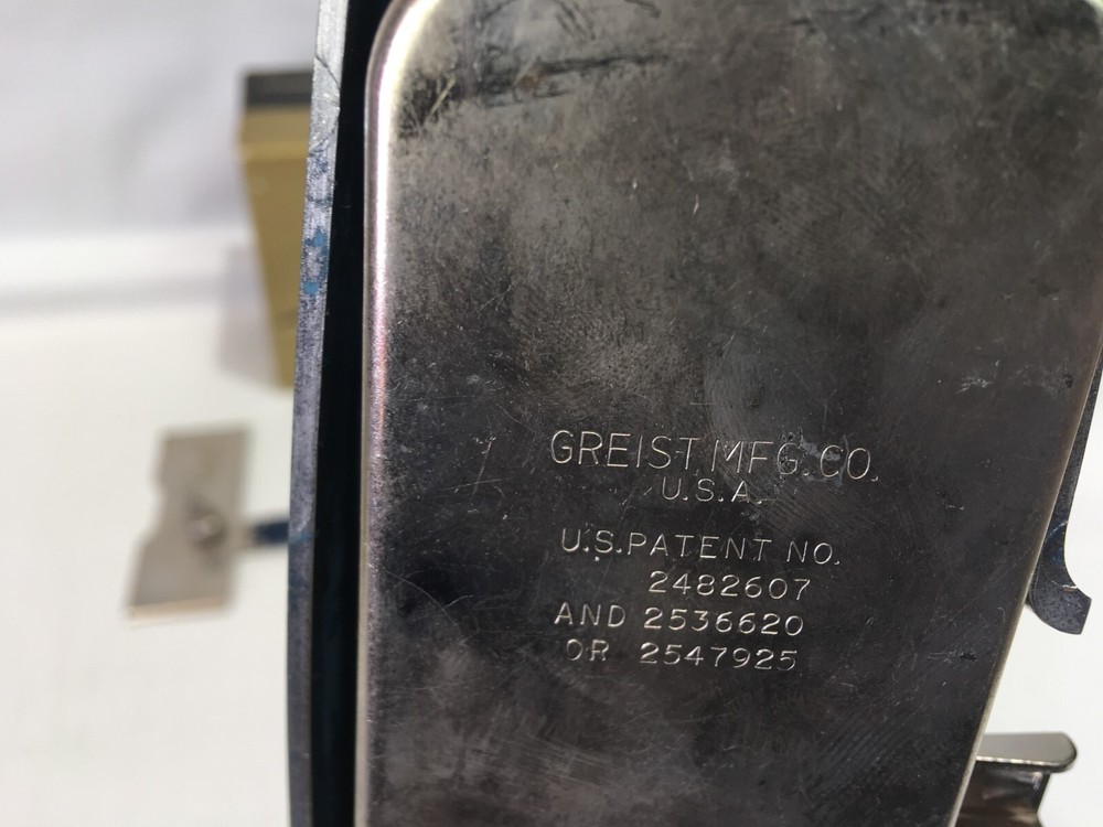 Vintage Greist Automatic Buttonholder #1 Decorator - Excellent