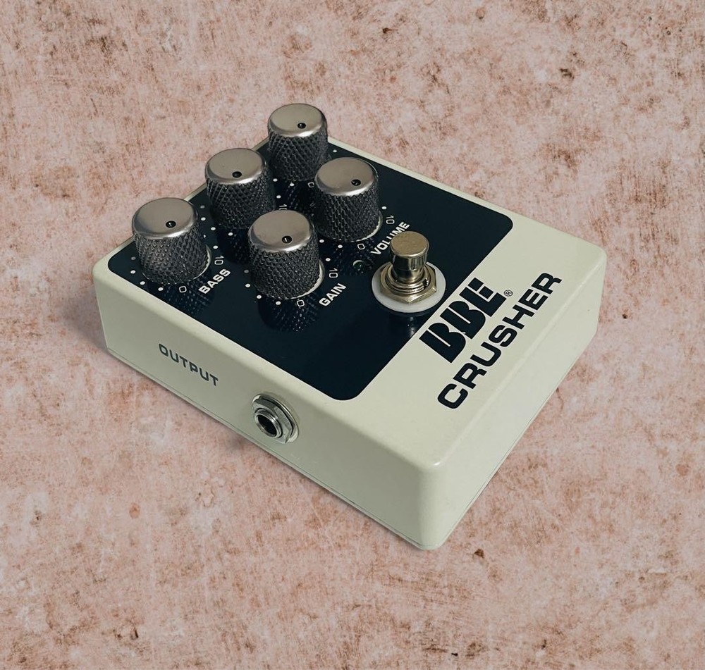 BBE CRUSHER DISTORTION Guitar Effects Pedal - Excellent Condition
