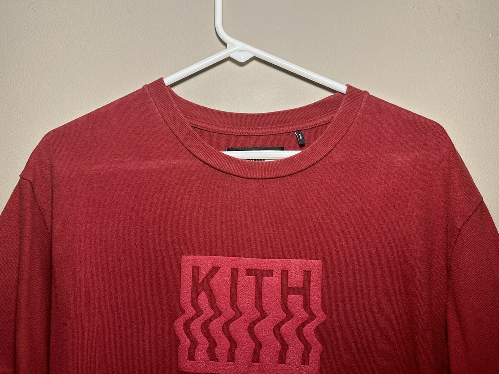 Kith Warp Logo Tee SS18 Red Medium M Preowned *Rare* 🔥🔥