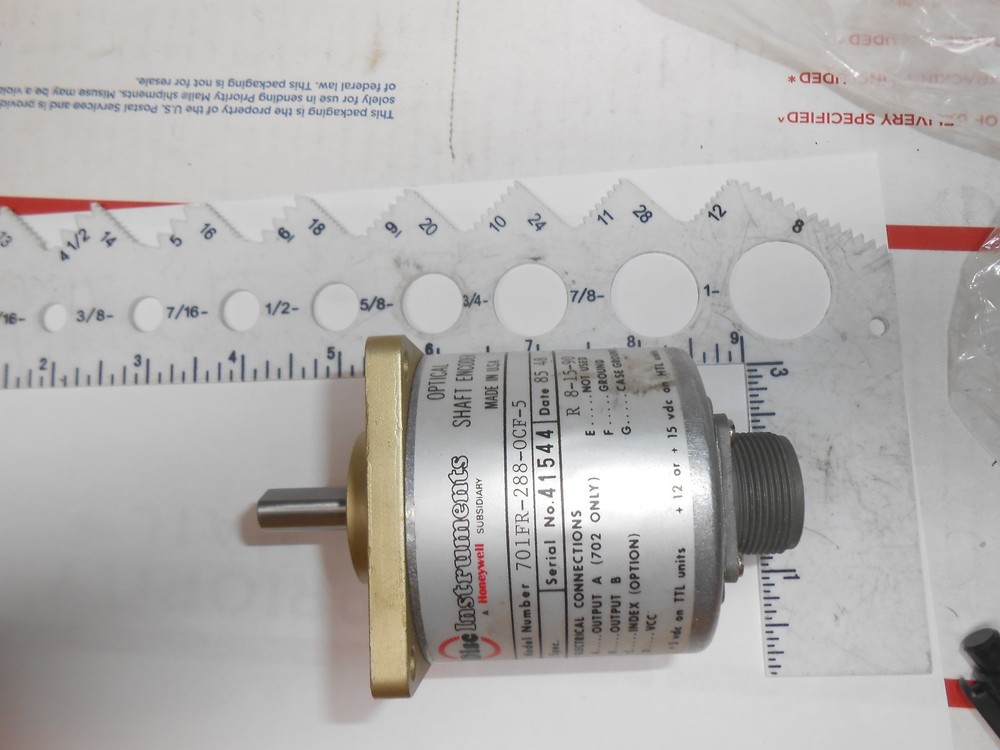 701FR-288-0CF-5 HONEYWELL OPTICAL SHAFT ENCODER  NEW OLD STOCK