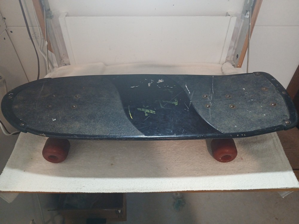 Vintage 1980's Skateboard. 30” Deck