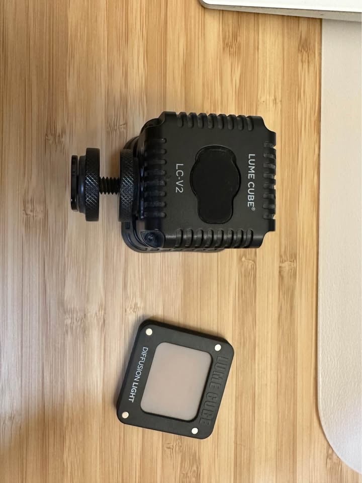 Lume Cube 2.0 Portable App-Controlled Waterproof LED Cube Light MINT condition