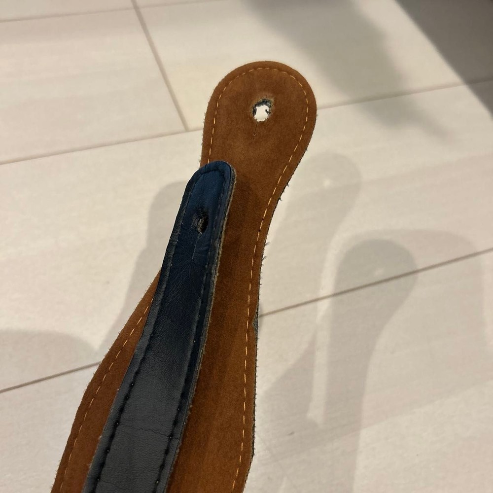 Fender Guitar Strap Vintage Style Adjustable Accessory Comfort leather E937