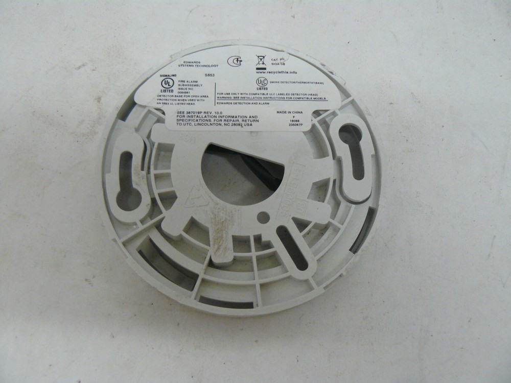 Edwards Systems Technology SIGA-SB fire alarm smoke detector base new