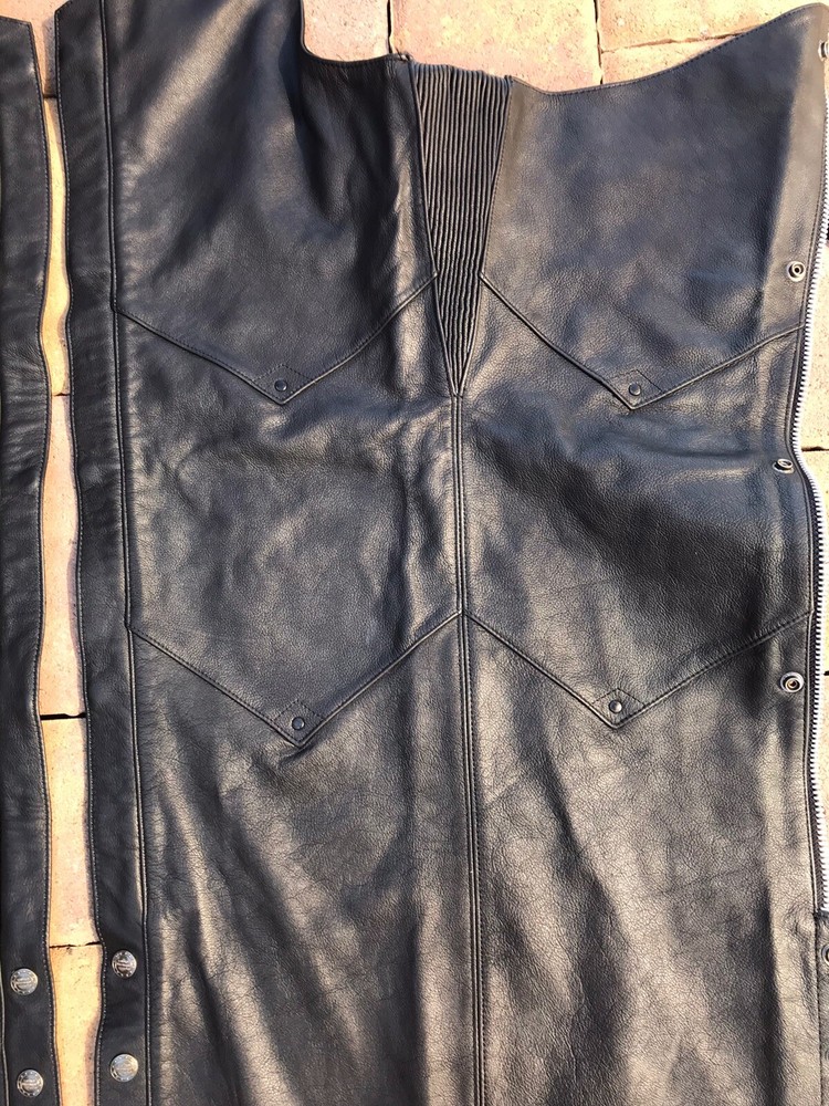 Harley Davidson Womens Black Leather Chaps. Size S, New Never Worn