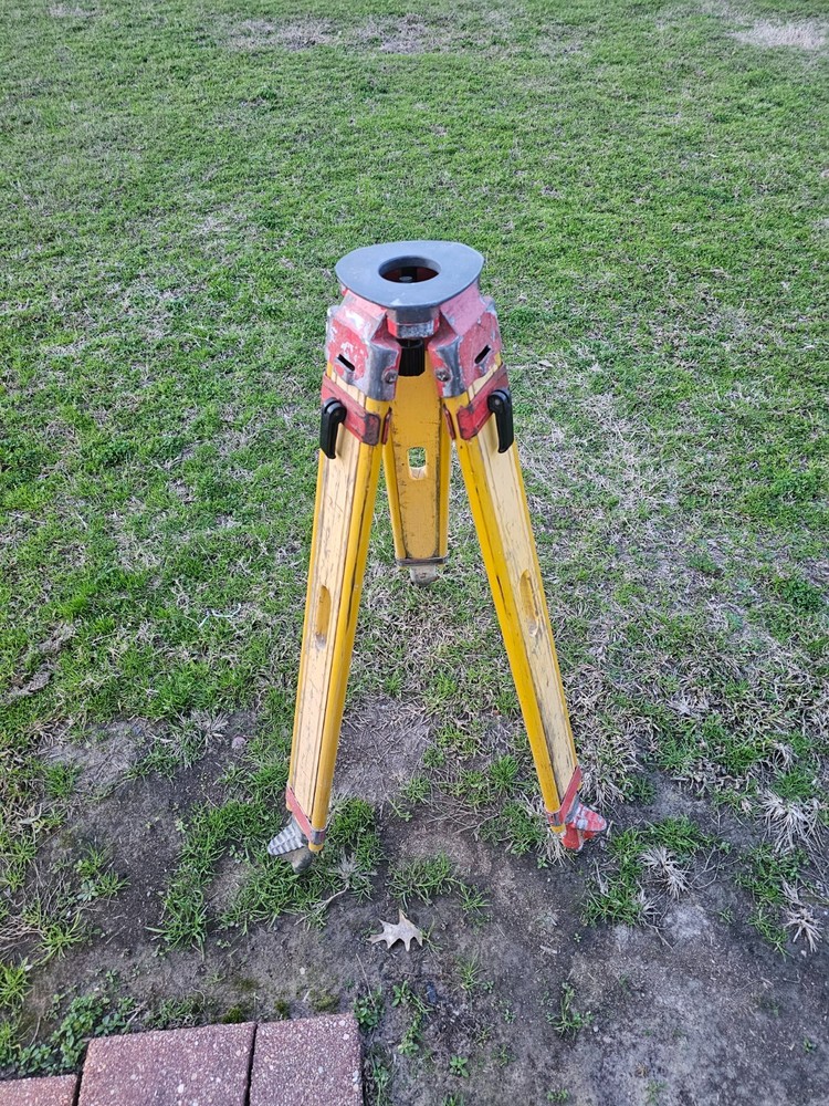 survey tri-pod