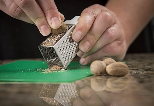 Small Silver Sg100 Mini Grater