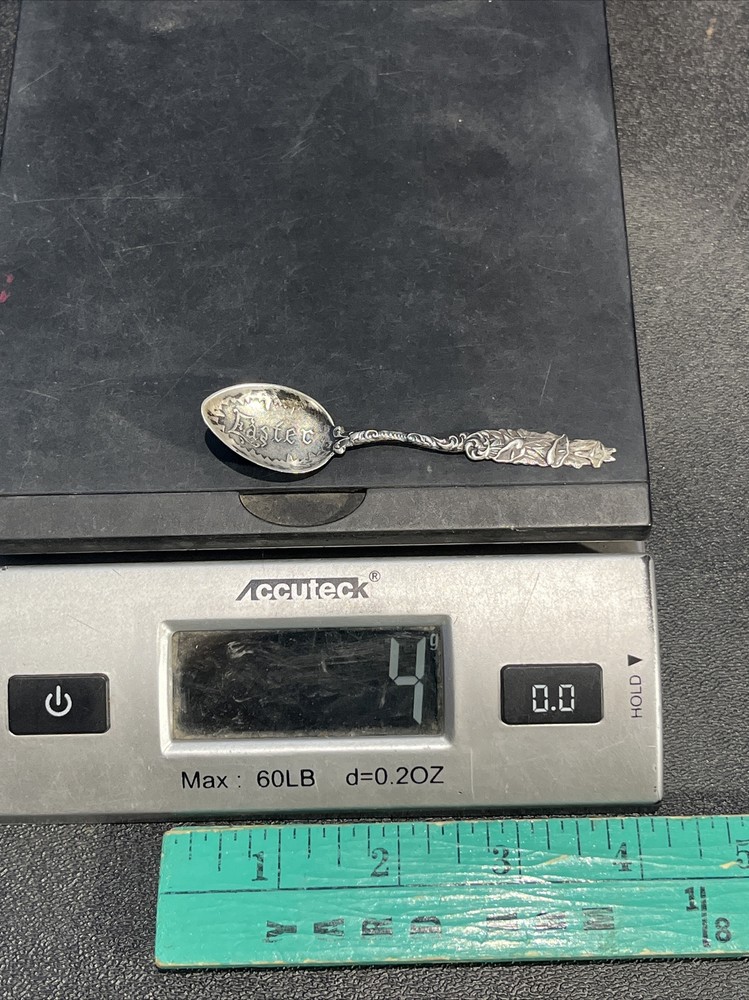 Vintage 5 Gram Sterling Silver Easter Souvenir Spoon.