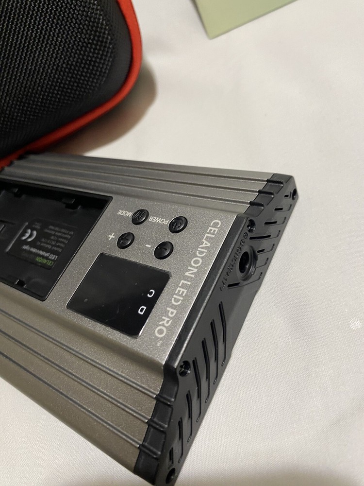 Celadon 144 SMD LED PRO Radiant XL Light Kit With Built In Diffuser Panel