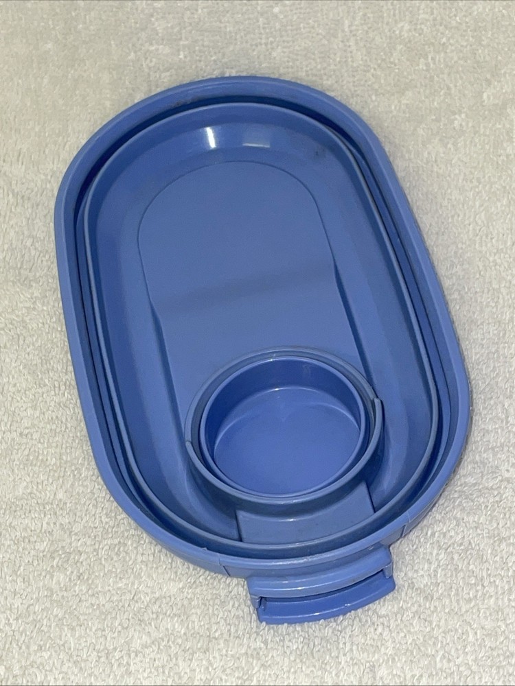 Tupperware Slimline Pitcher 2010B-2011B Replacement Seal Lid Blue.