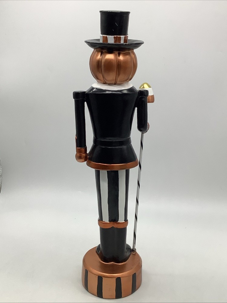 19” Pumpkinhead LIGHTED Halloween Nutcracker