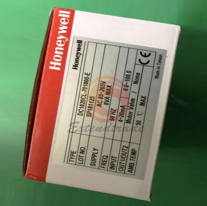 One New Honeywell DC1020CL-701000-E Temperature Controller