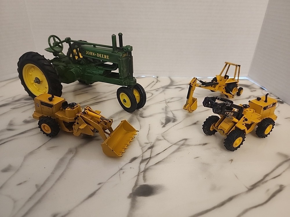 Ertl John Deere And Conrad Diecast Models