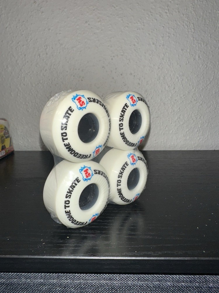 Freedome Skateboard Wheels 54mm 88a