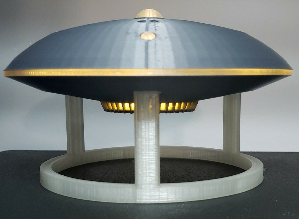 Jupiter 2 in Flight [from Lost in Space] - Medium - with stand and lights