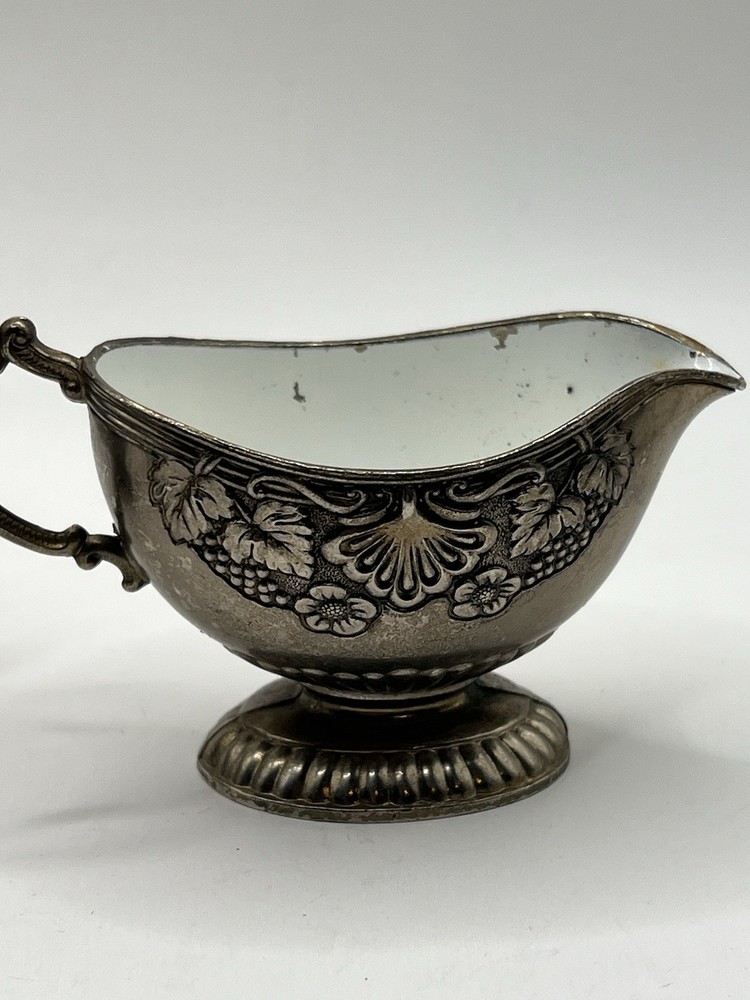 Japanese Lusterware Sugar & Creamer Set - Grape Vine Design
