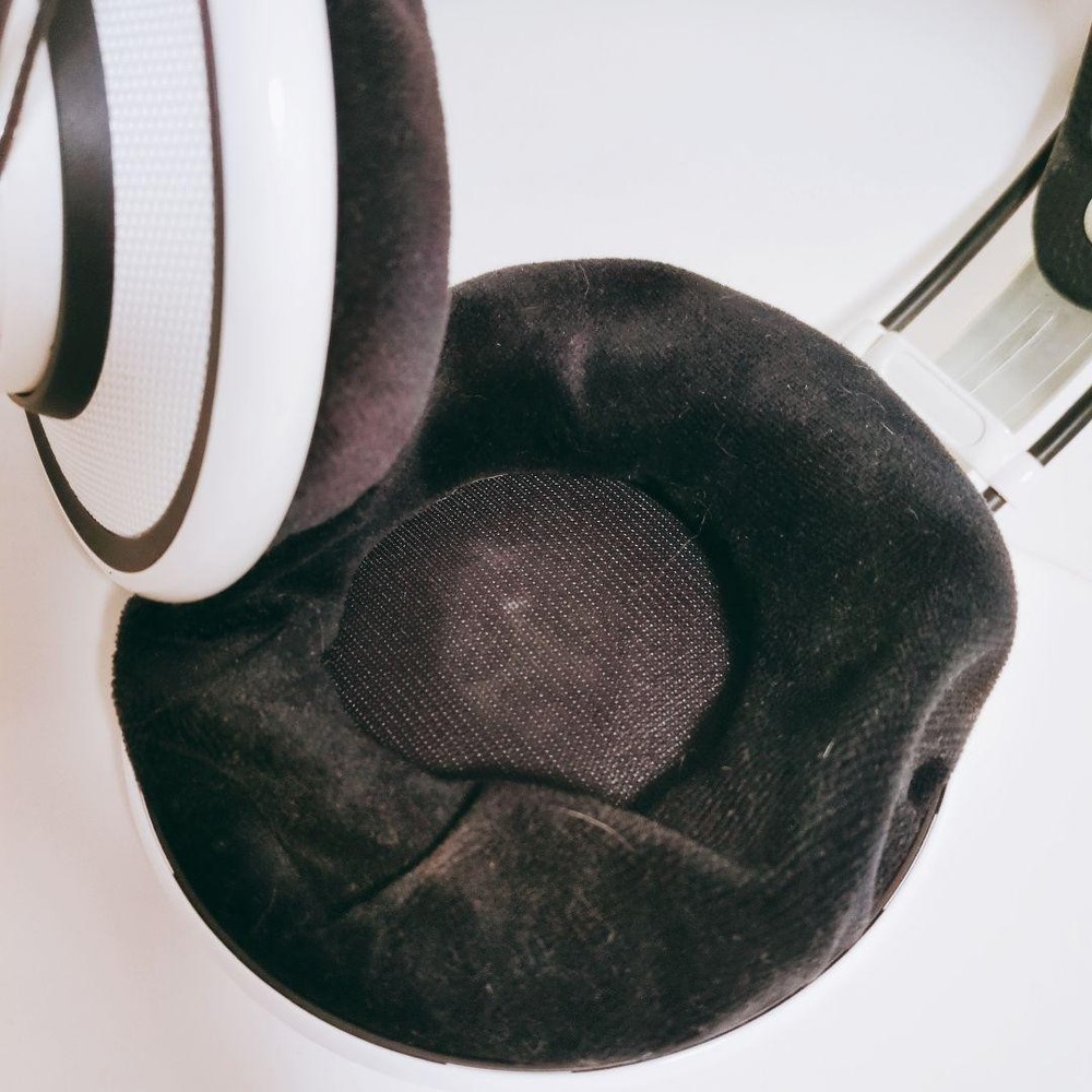 AKG Q701 White Reference Class Headphones