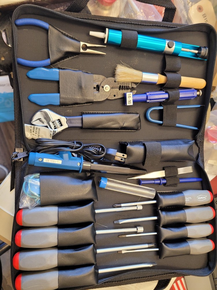 Aven 15.014 PERSONAL COMPUTER TOOL KIT (C1-4B)