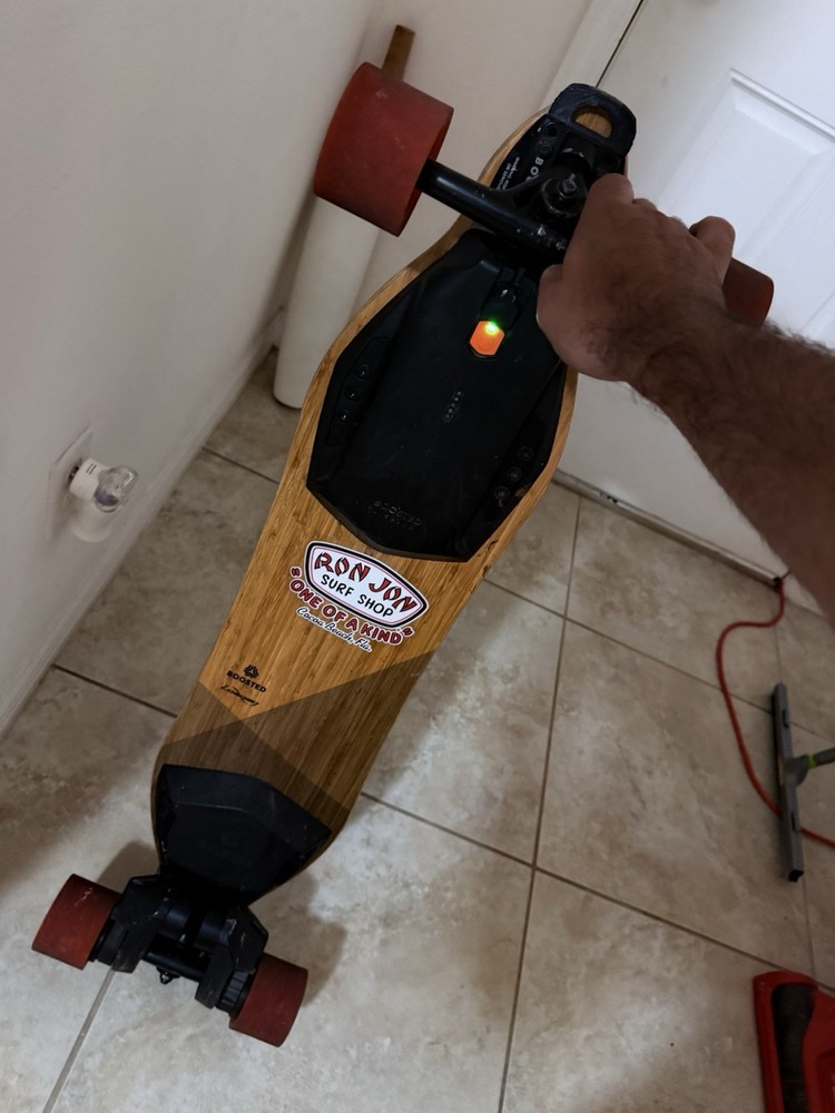Boosted Board V2 Skateboard Eletric
