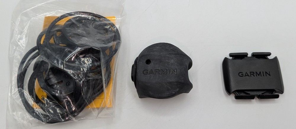 Garmin Edge 130 Sensor Bundle GPS Cycling Computer NEEDS NEW BATTERY