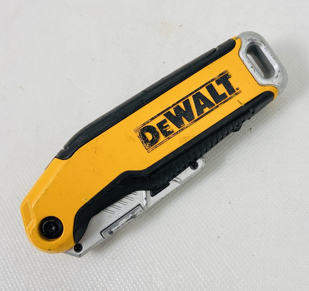 🌟DeWalt Folding Pocket Utility Knife Fixed Blade Box Cutter Razor, NICE!