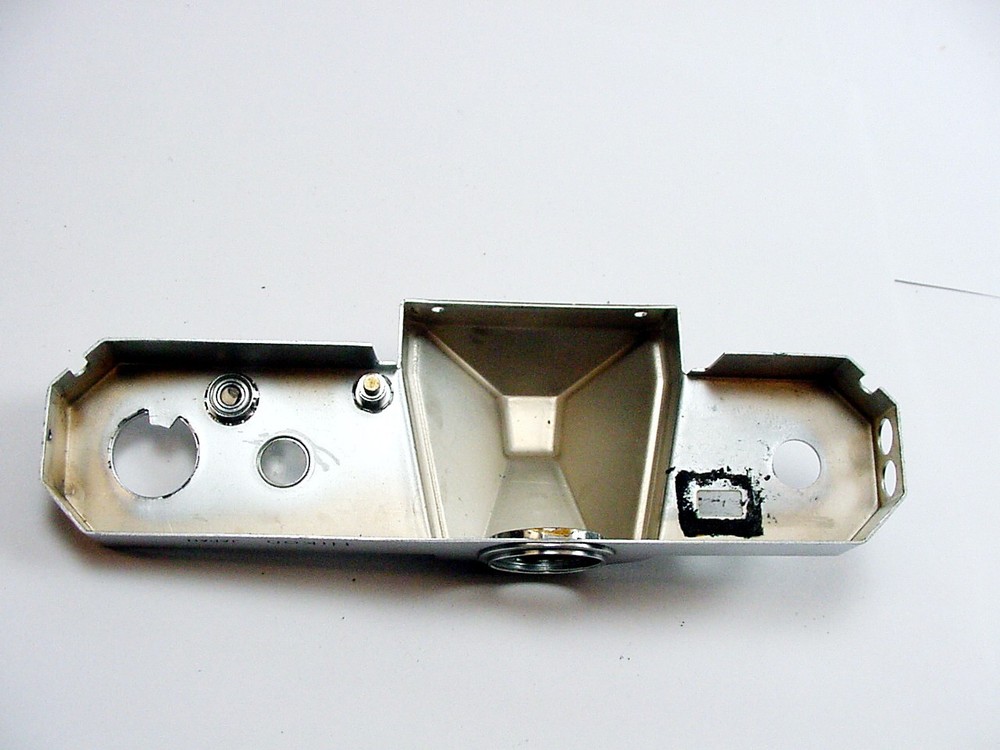NIKON Nikkormat FTN top | E | $12 | #3 |