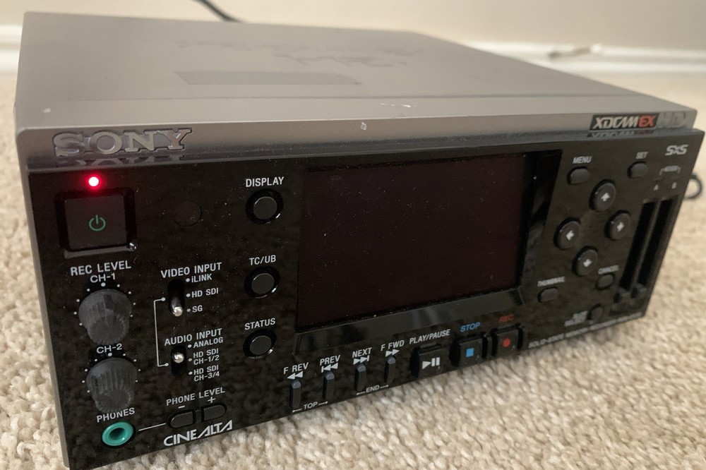 Sony SxS Solid State Memory Recorder PMW-EX30 Express Card Video Recorder Player