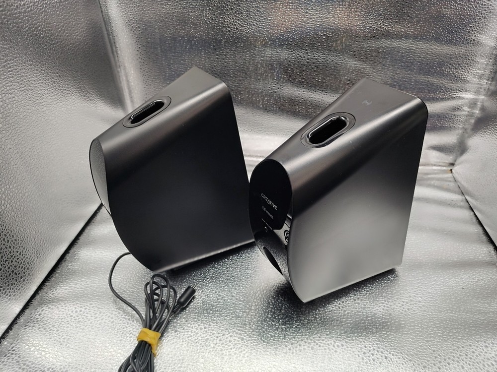 Creative T30 Wireless Bluetooth 2.0 Computer Speaker MISSING POWER ADAPTER