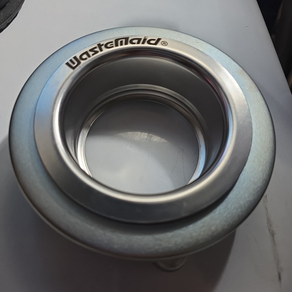 NEW Waste Maid EZ Mount Garbage Disposal Sink Flange Kit
