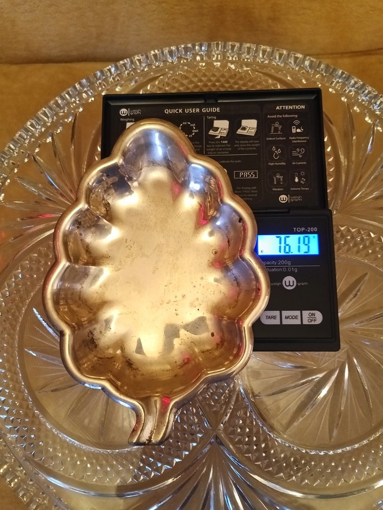 Sterling Silver 6- 1/4" Leaf Shaped Nut/Candy Dish,  76.19 Grams