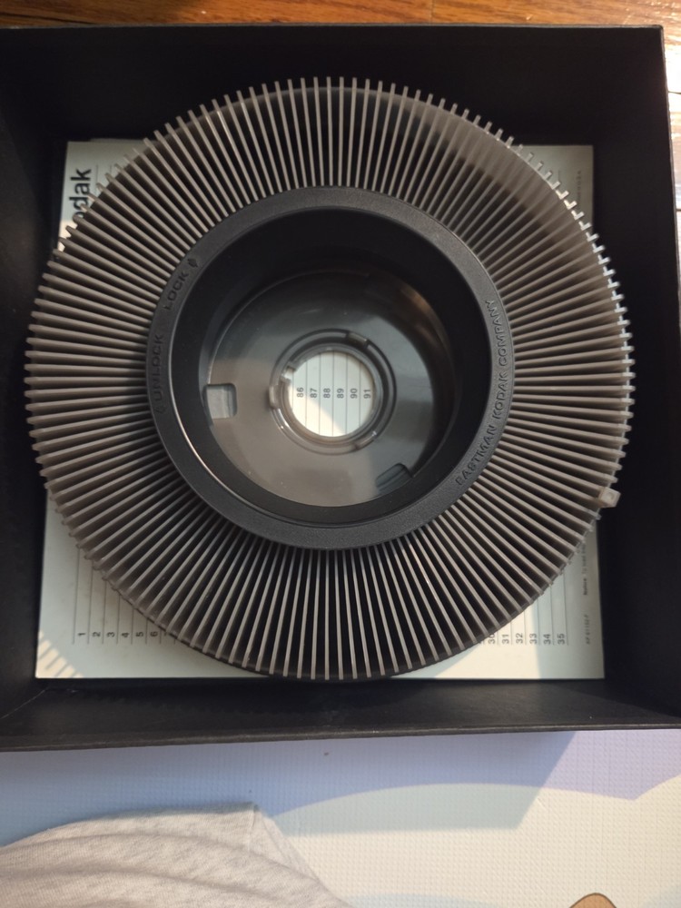Kodak Carousel Transvue 140 Slide Tray