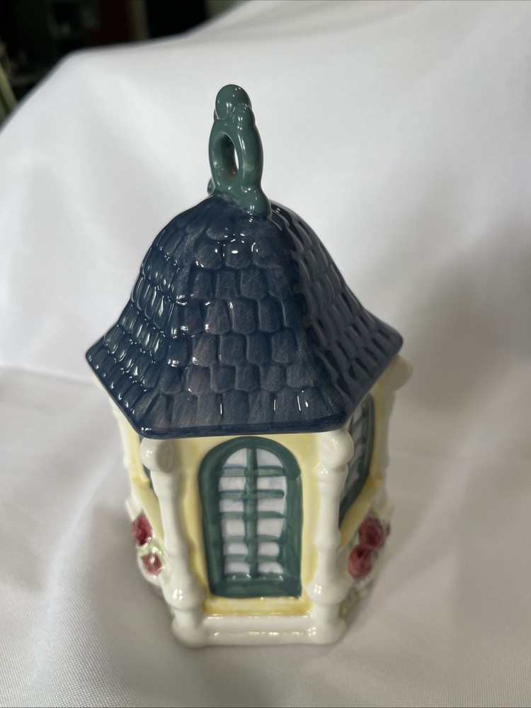 Cracker Barrel Sugar/Lid Gazebo Ceramic