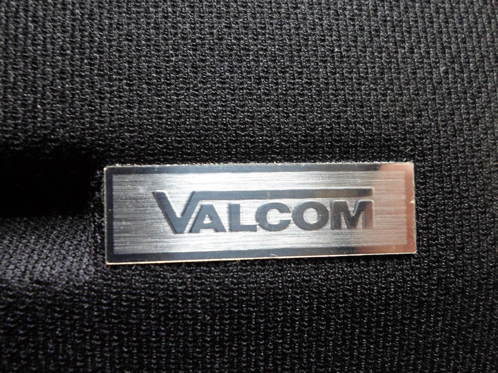 NEW BLACK VALCOM SLIM LINE TALK BACK SPEAKER 45OHM