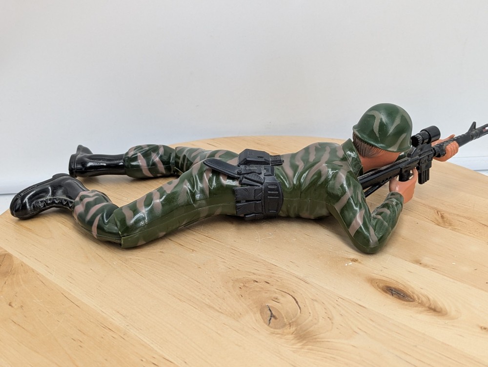 Vintage 1987 Crawling Army Man 12" Regency Inc. Works Intermittently