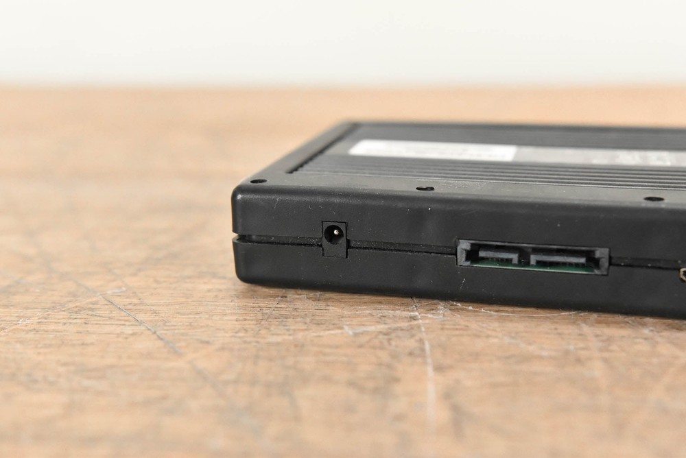 AJA KISTOR1TBUSB-R0 1TB KiStor Solid State Drive for Ki Pro CG006YS