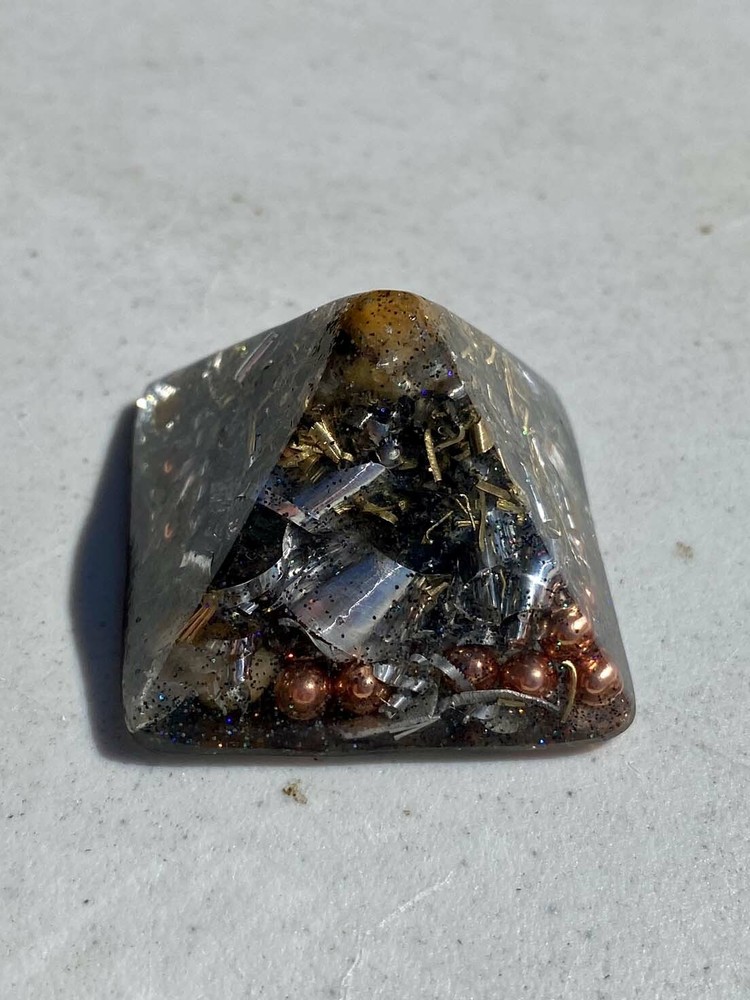 Holo Clear Small Pyramids Positive Orgone