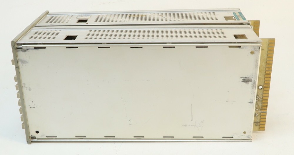 Tektronix 067-0690-00 High Resolution Test Generator