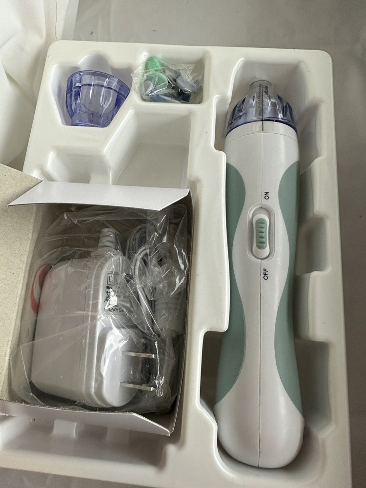 PMD personal microderm classic. New never used with accessories