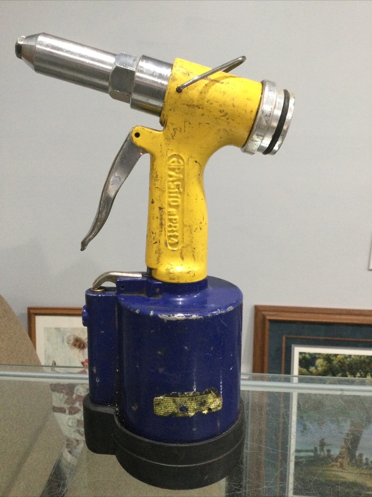 Astro Pneumatic Pr14 Air Riveter Works Great.