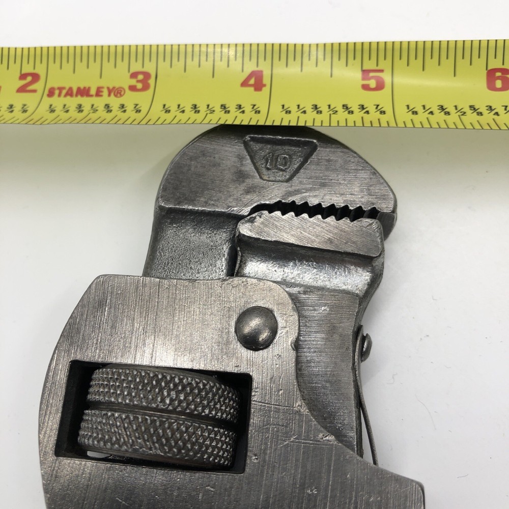 Vintage Stillson Trimo 10” Adjustable Pipe Wrench Red Handle