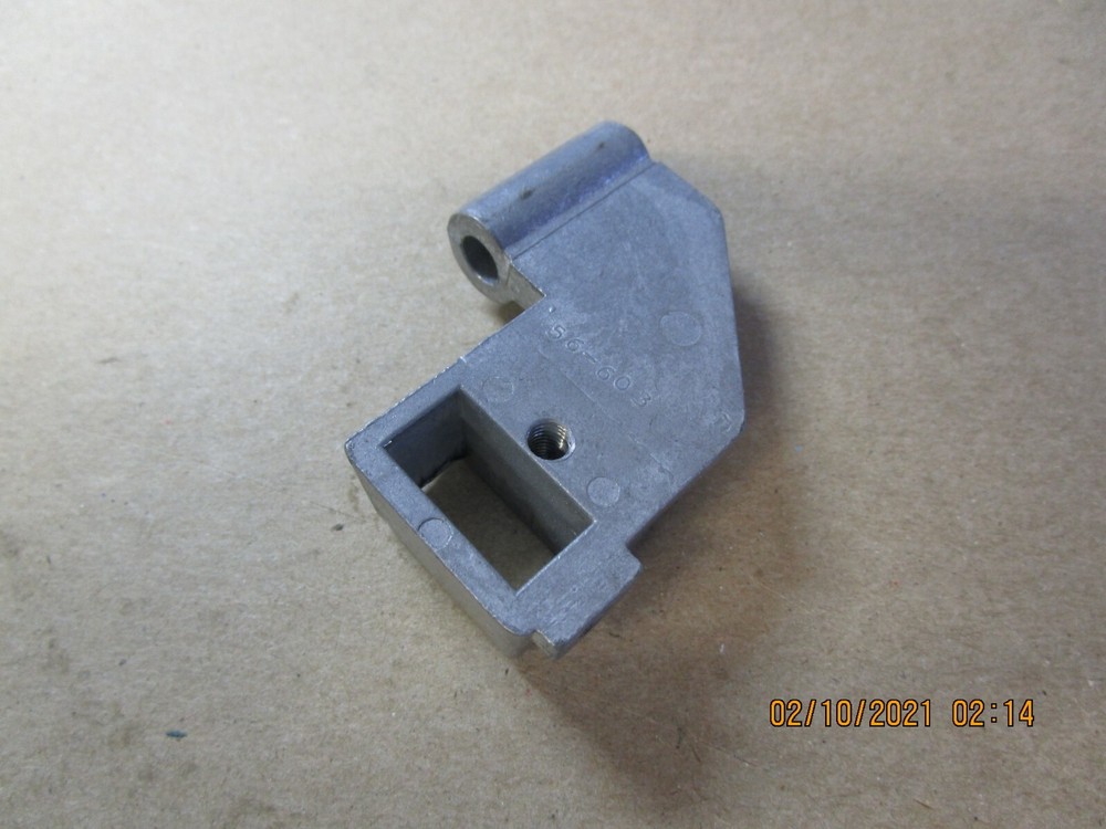 BIRO SAW LOWER CARBIDE BLOCK BRACKET OEM# 603