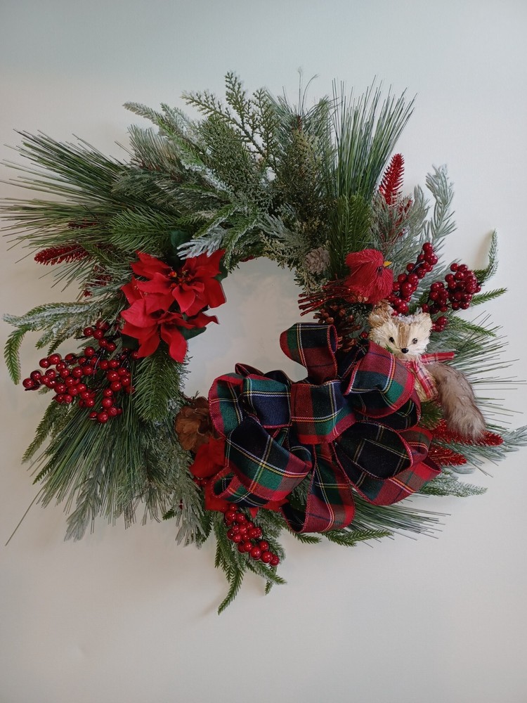 Rustic Cardinal's Christmas Wreath - 18"