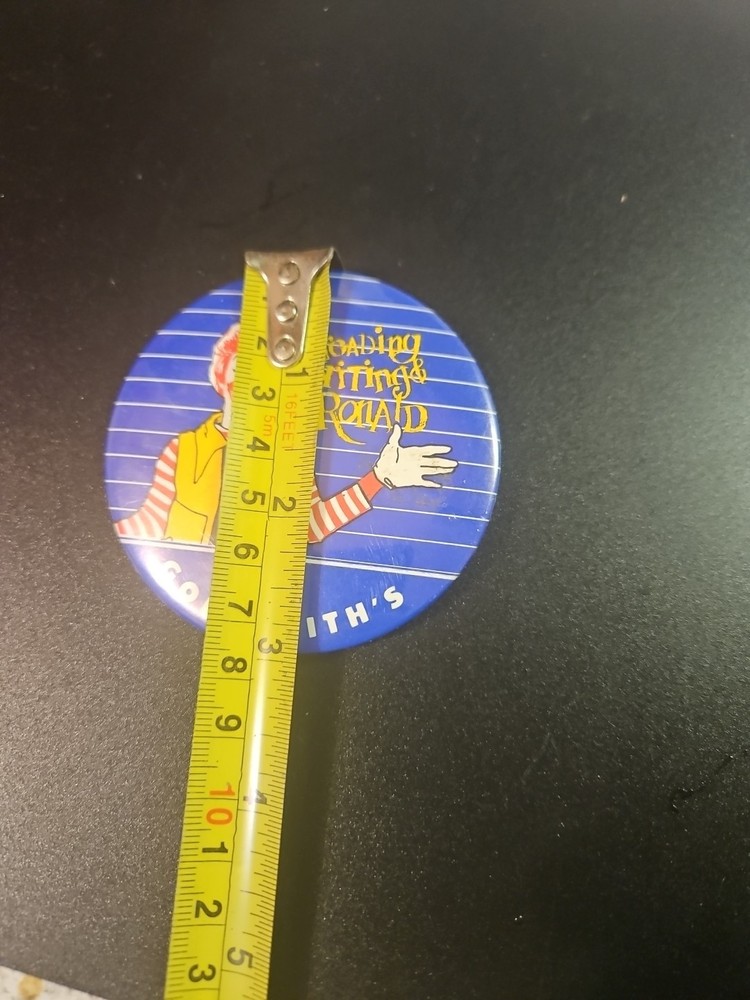 1980's McDonald's Reading & Writing Ronald 3" Pinback Button