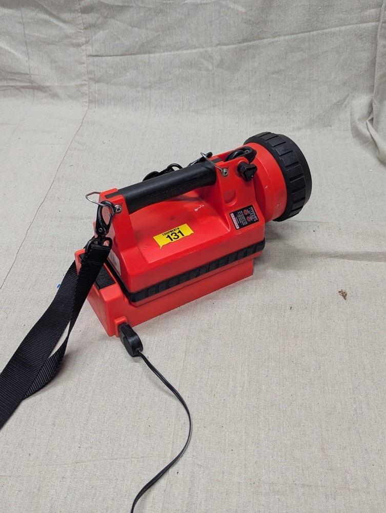 Streamlight LiteBox EMS Firefighter Flashlight With Charger