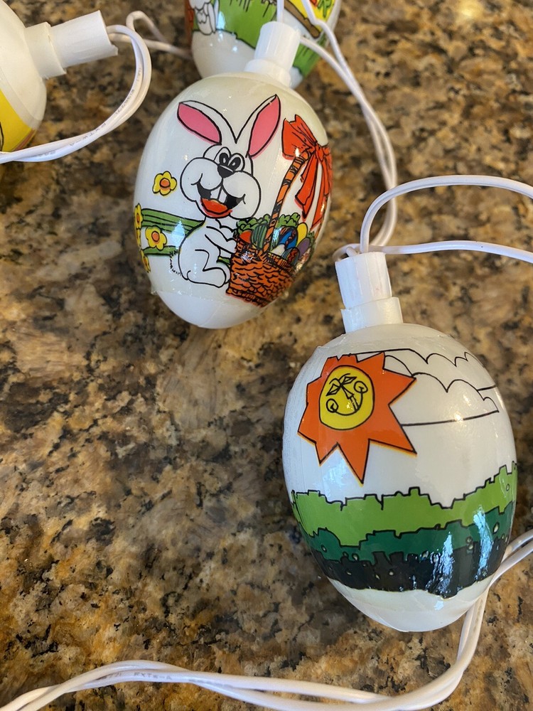 Easter Impressions 10 Decorative Lights Eggs String Lights Vintage (Working)