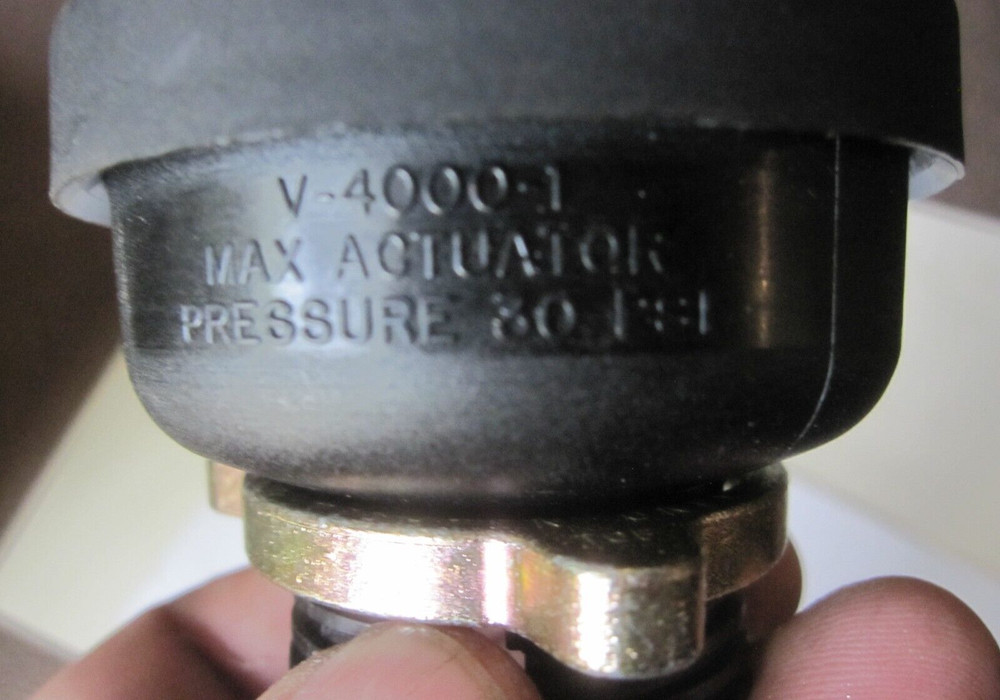Johnson Controls V-4000-1 Pneumatic Actuator Max pressure 30psi